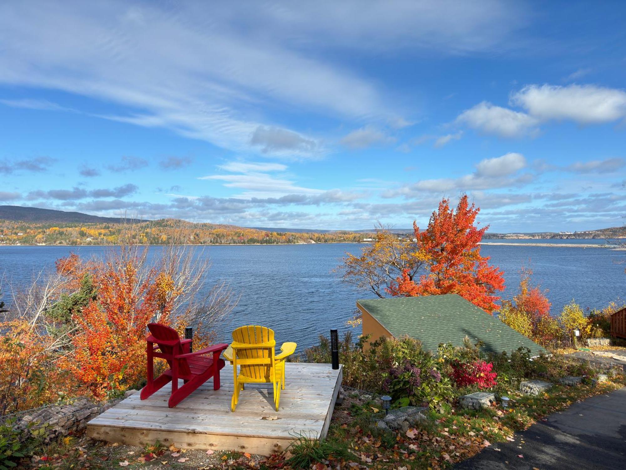 Knotty Pine Cottages, Suites & Motel Rooms Ingonish Luaran gambar